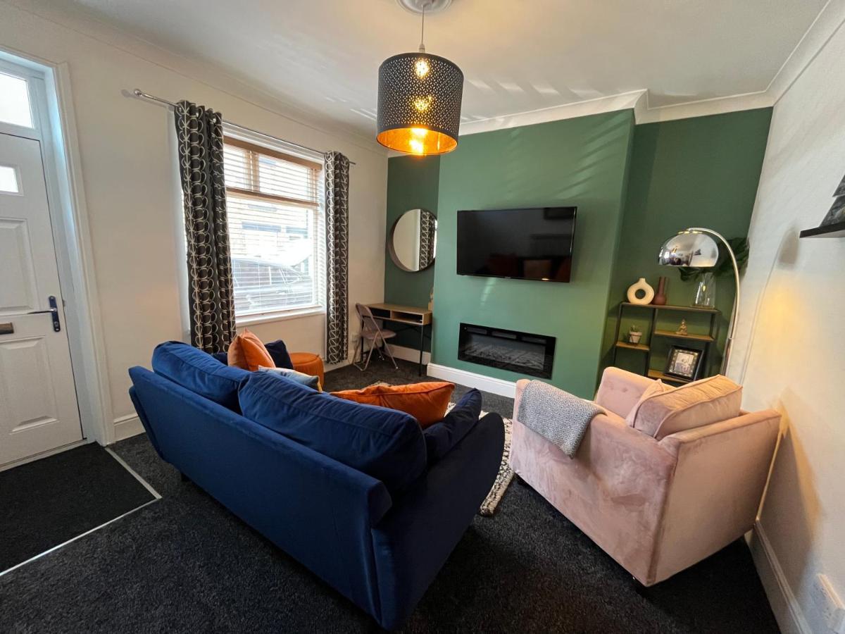 Hilton House Villa Barnsley Luaran gambar