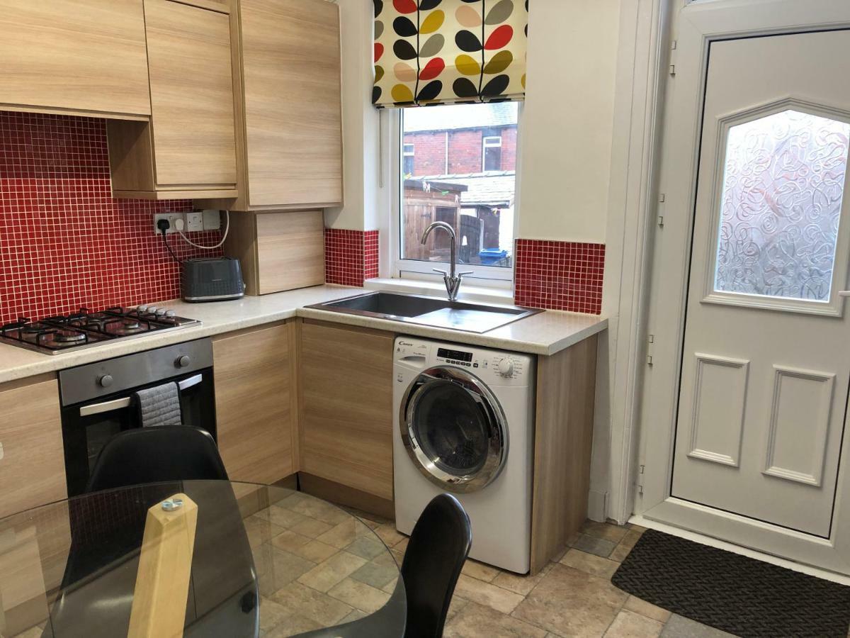 Hilton House Villa Barnsley Luaran gambar