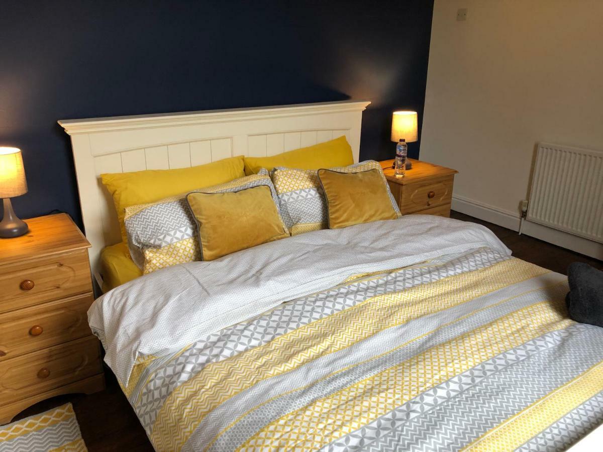 Hilton House Villa Barnsley Luaran gambar