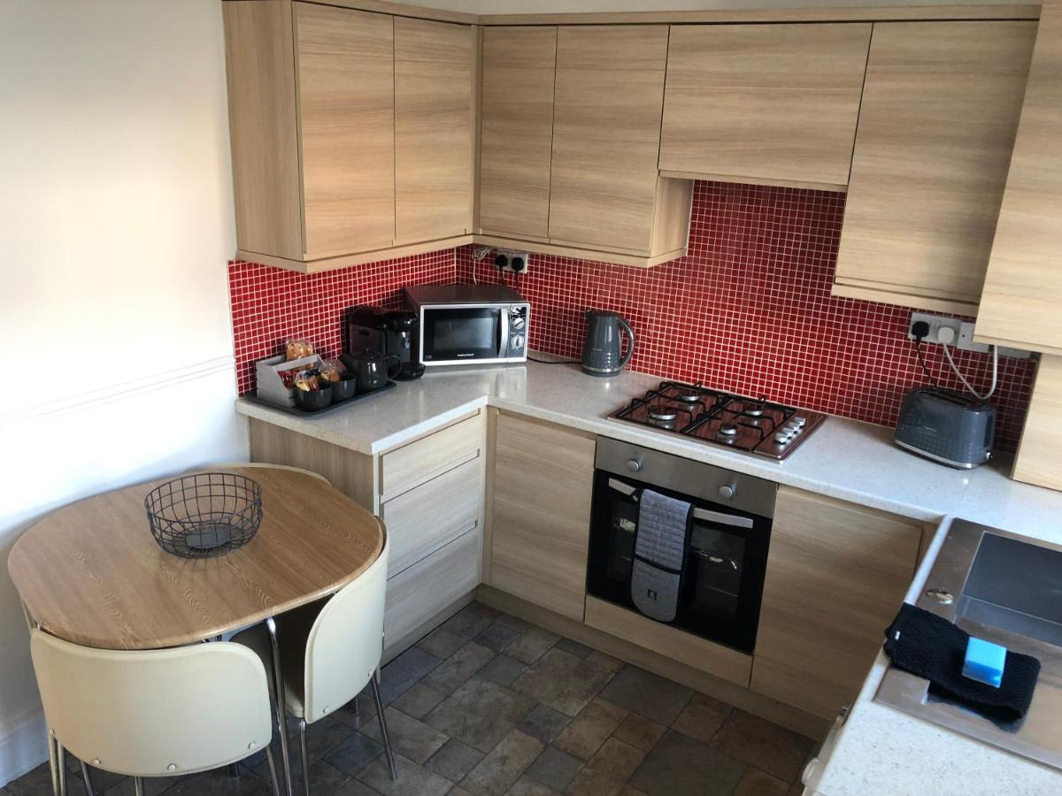 Hilton House Villa Barnsley Luaran gambar
